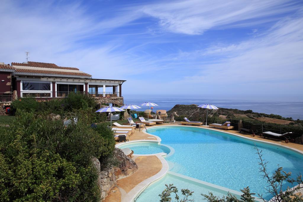 Bajaloglia Resort กัสเตลซาร์โด ภายนอก รูปภาพ